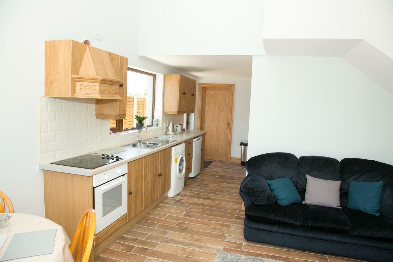 Faha Bells Apartment Уотърфорд Екстериор снимка