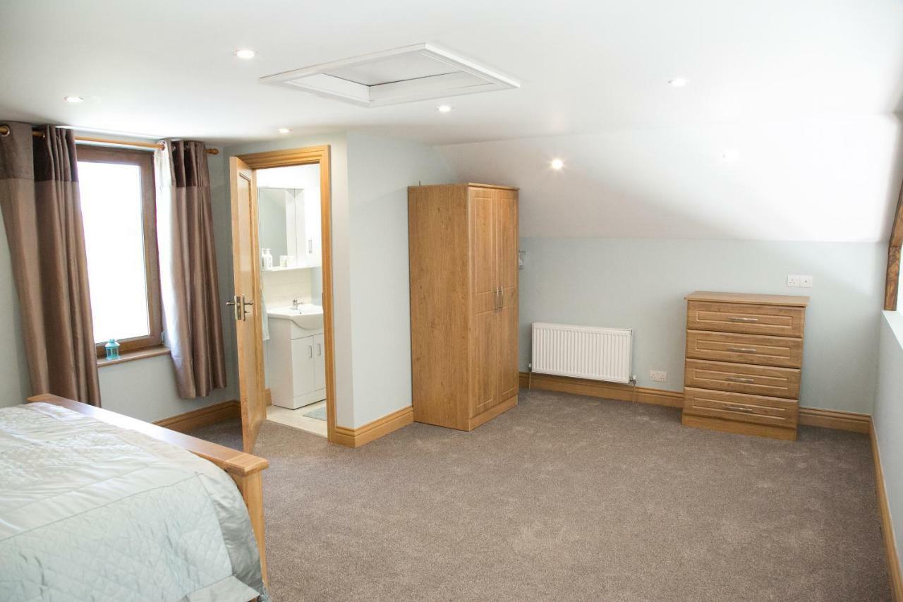Faha Bells Apartment Уотърфорд Екстериор снимка