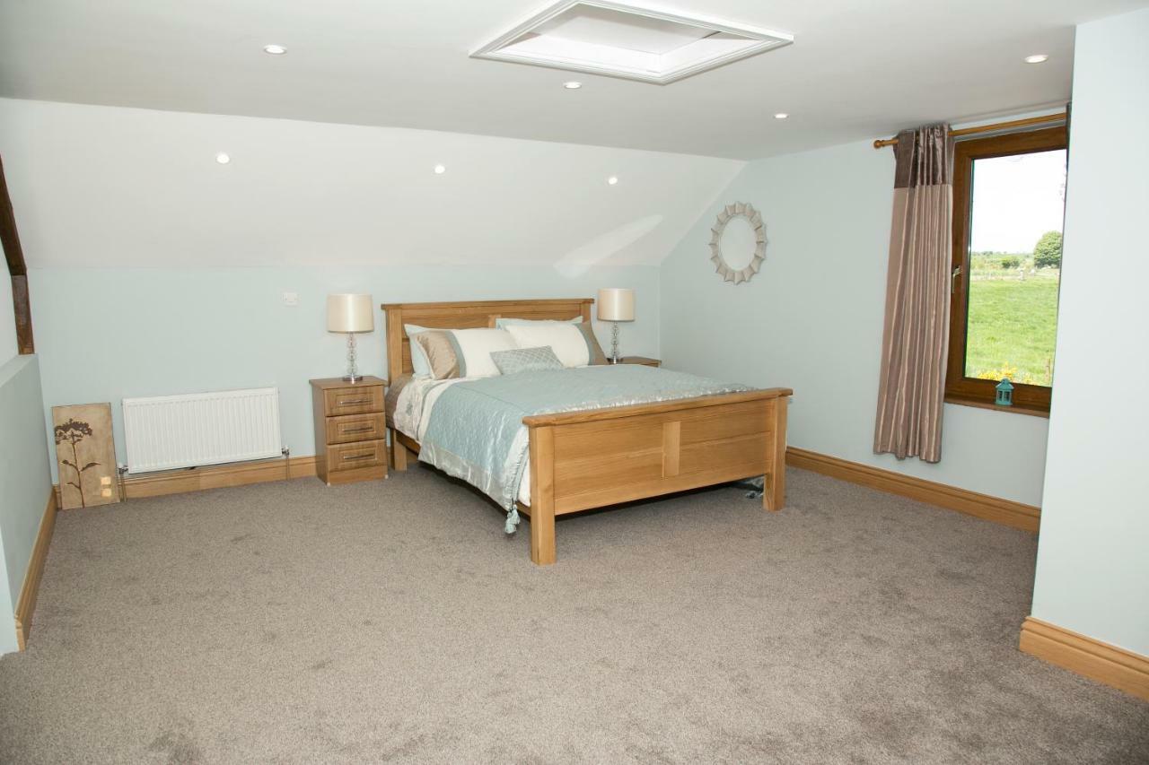 Faha Bells Apartment Уотърфорд Екстериор снимка