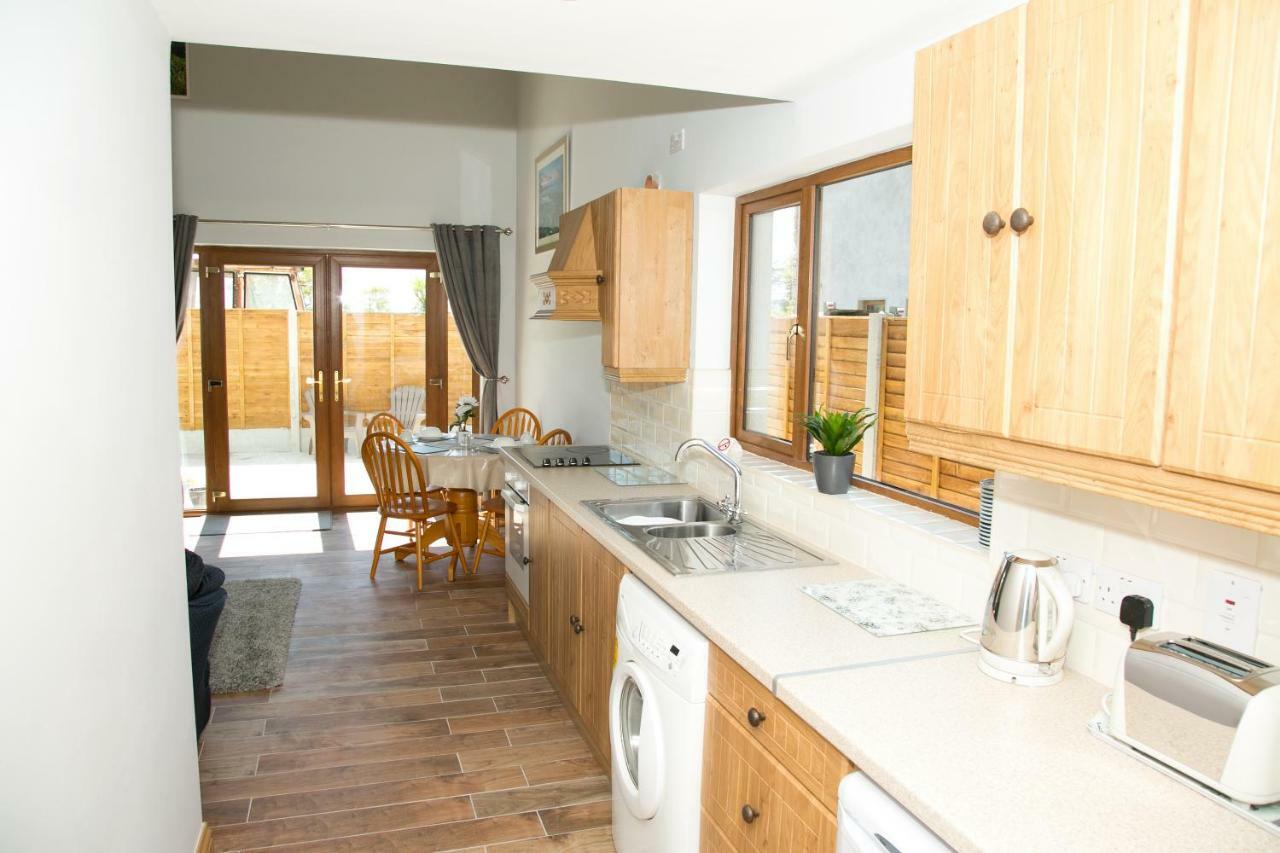 Faha Bells Apartment Уотърфорд Екстериор снимка